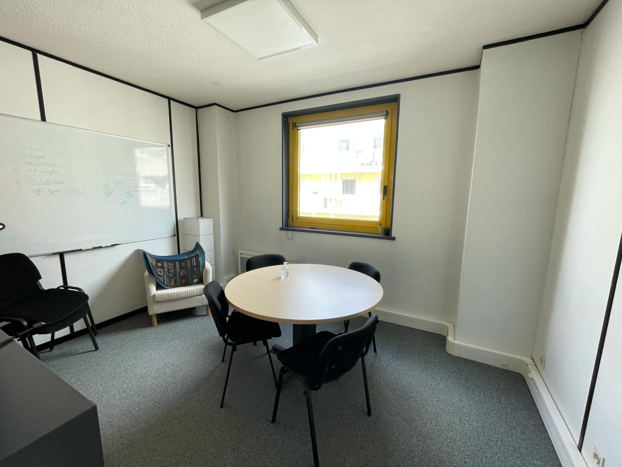 Bureau Nantes 205m² Location bureau Nantes Loire-Atlantique OLBUR2532943 1